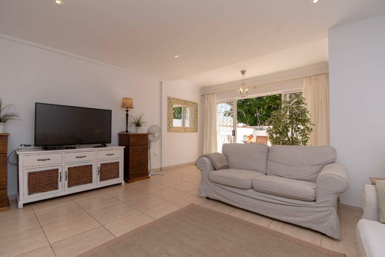 Fantastic 3 Bedroom Townhouse Golf Del Sur - The Palms Resort سان ميغيل ذي أبونا المظهر الخارجي الصورة